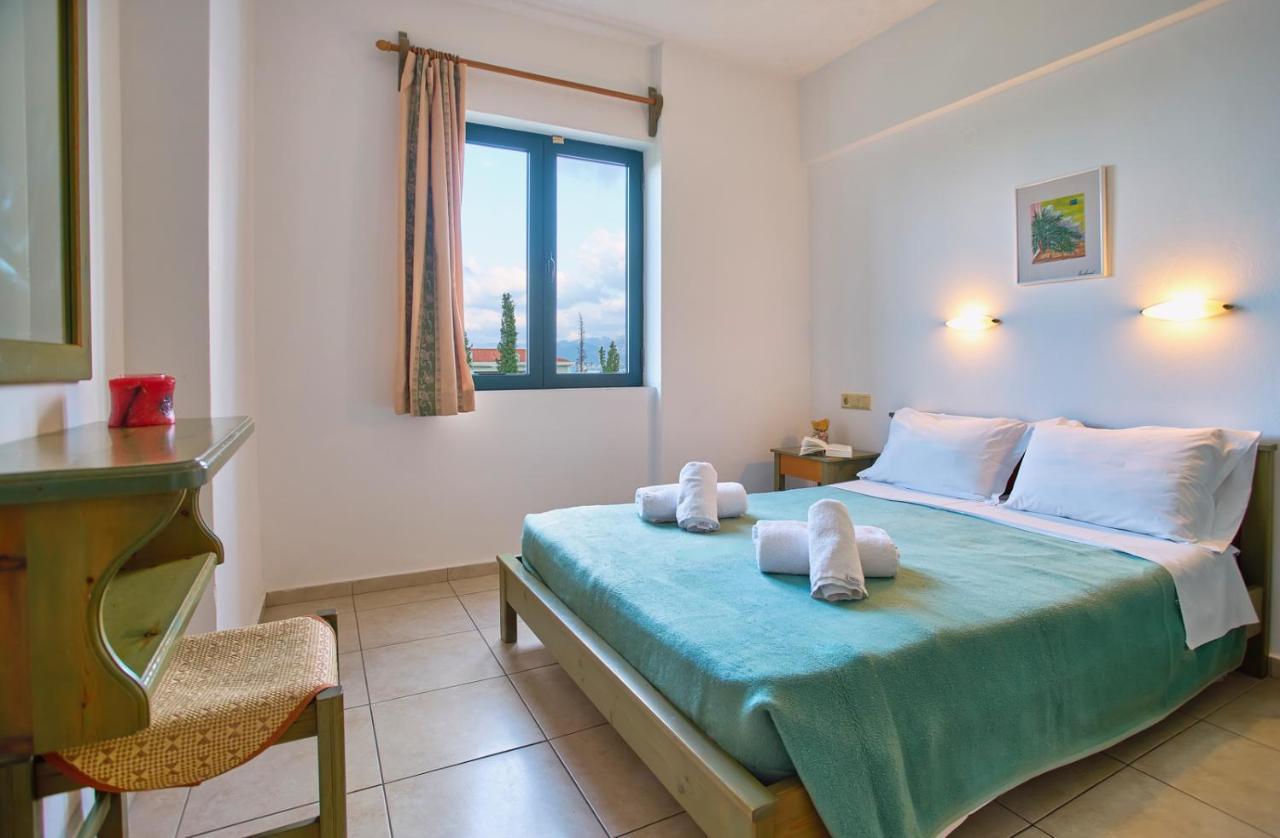 Dionysos Apartments & Studios Σταλίδα Εξωτερικό φωτογραφία
