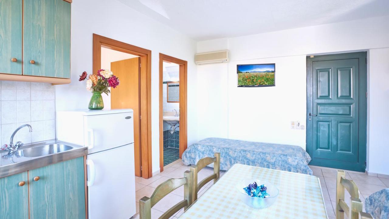 Dionysos Apartments & Studios Σταλίδα Εξωτερικό φωτογραφία