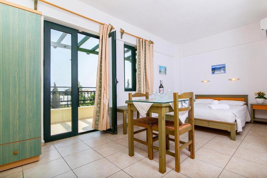 Dionysos Apartments & Studios Σταλίδα Εξωτερικό φωτογραφία